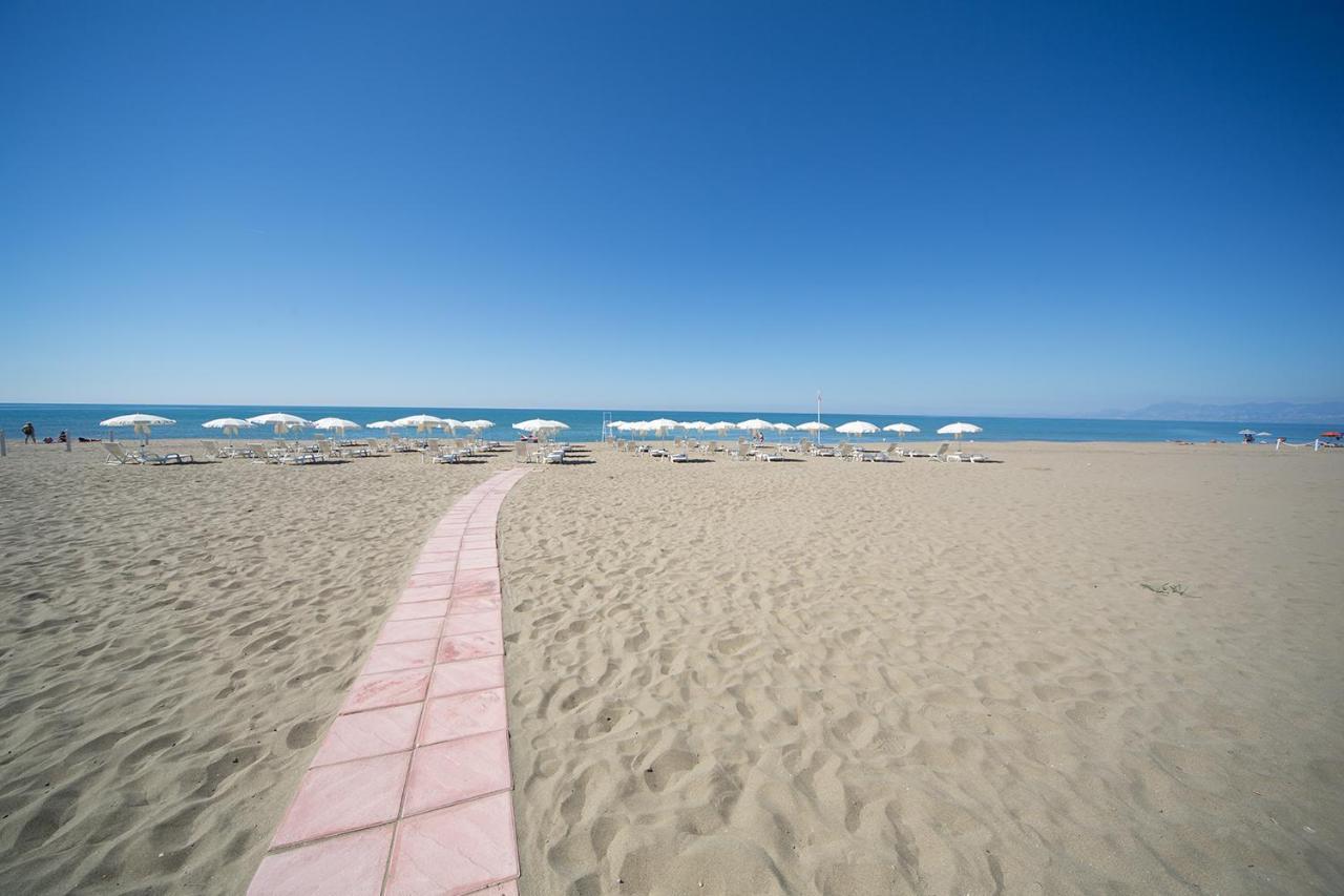 Hotel Cerere Paestum Kültér fotó